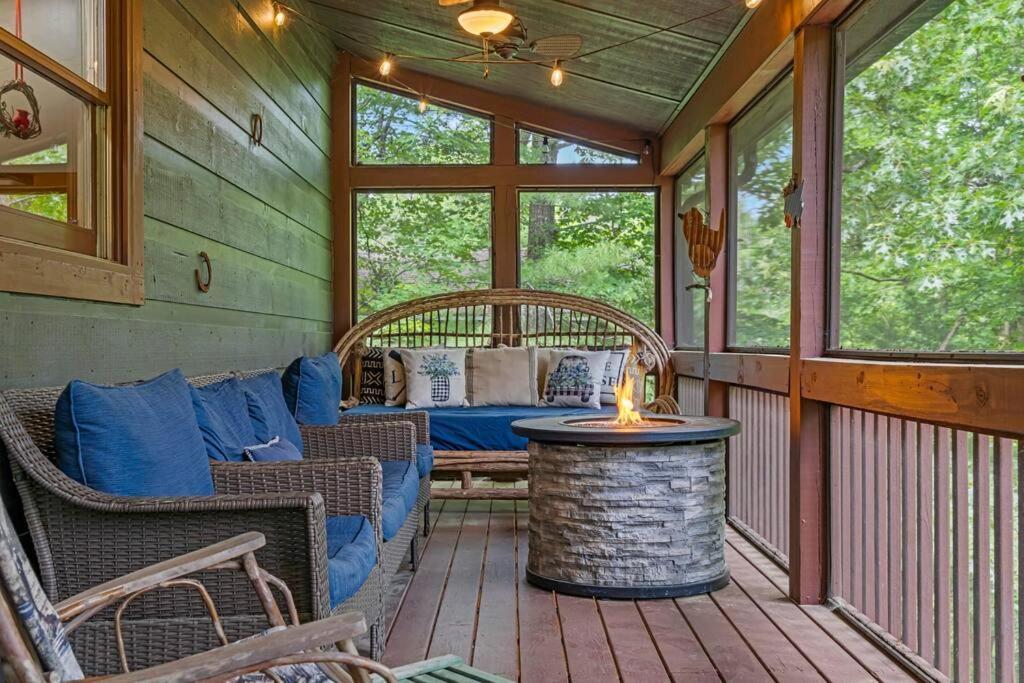 Lakeside Retreat Hot Tub Fishing Hiking Ellijay Esterno foto