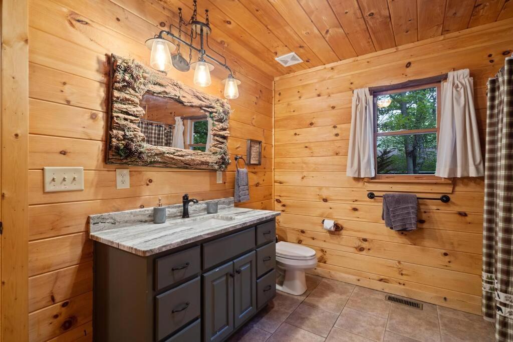 Lakeside Retreat Hot Tub Fishing Hiking Ellijay Esterno foto