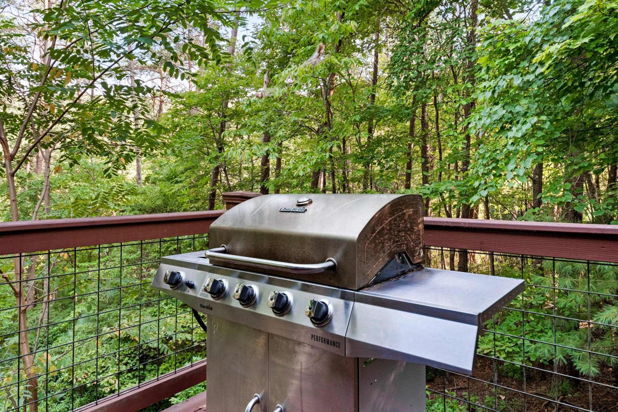 Lakeside Retreat Hot Tub Fishing Hiking Ellijay Esterno foto