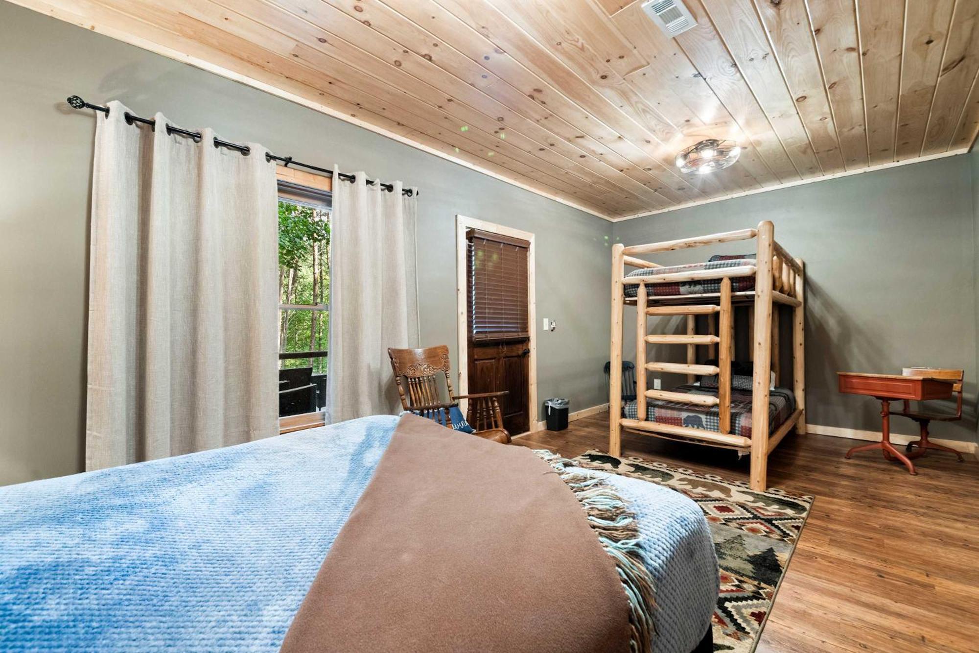 Lakeside Retreat Hot Tub Fishing Hiking Ellijay Esterno foto